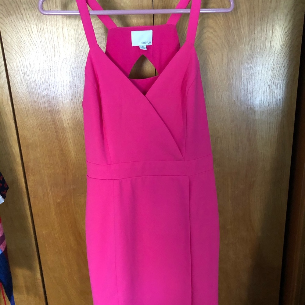 Medium pink dress